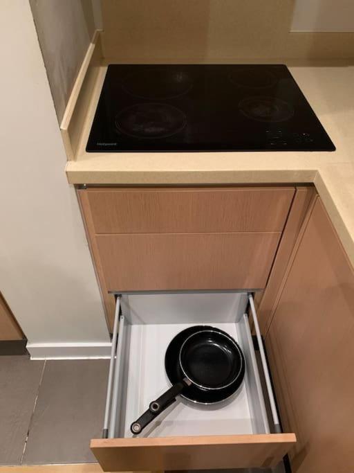 Stunning 2 Bed Flat! Centrally Located In London, Uk! Exterior photo