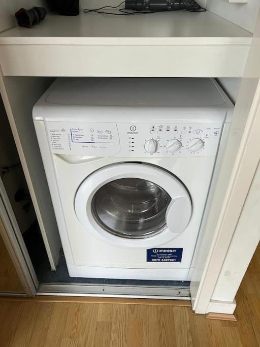 Stunning 2 Bed Flat! Centrally Located In London, Uk! Exterior photo