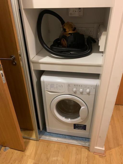 Stunning 2 Bed Flat! Centrally Located In London, Uk! Exterior photo